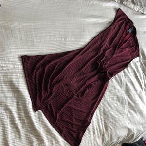 BCBG WRAP DRESS SIZE M